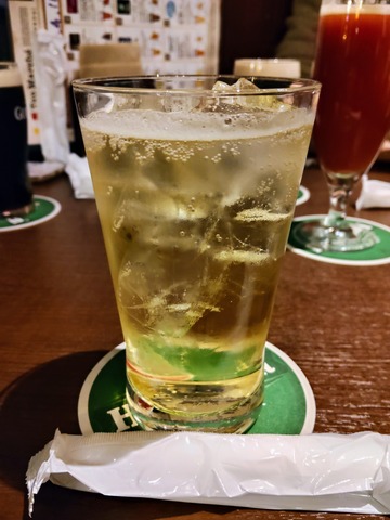 �n�C�{�[��