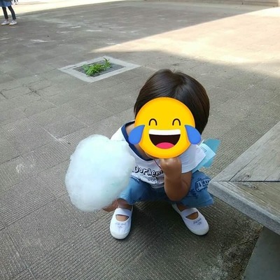 킽